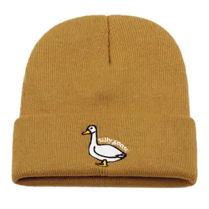 Hilarious Winter Hat for Men & Women - Quirky Goose Knitted Cap with Warmth & Style - Silly and Cozy Headwear for Cold Weather Adventures
