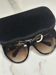 Pre-owned Gucci tortoise interlocking logo cat eye sunglasses