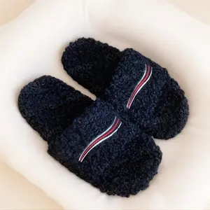 Warm Fuzzy Indoor Outdoor Slides for Home slipper lady woman men