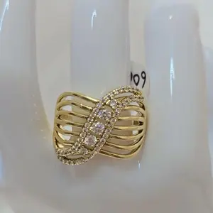 Anillo 600 Gold Plated Unisex Ring with Elegant Design and Durable Finish