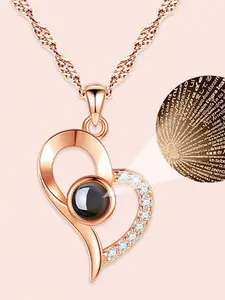 100 Languages 'I Love You' Projection Heart Design Necklace - Creative Valentine's Gift for Her, Girlfriend, Wife, or Best Friend, Jewelry Gifts