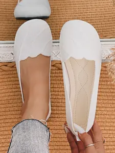 Women's Wide Fit Flat Shoes, Classic Round Toe Slip-On Design, Fashion Ballet Style, Comfortable All-Day Wear, Perfect for Casual, Ballerina Flats Shoes