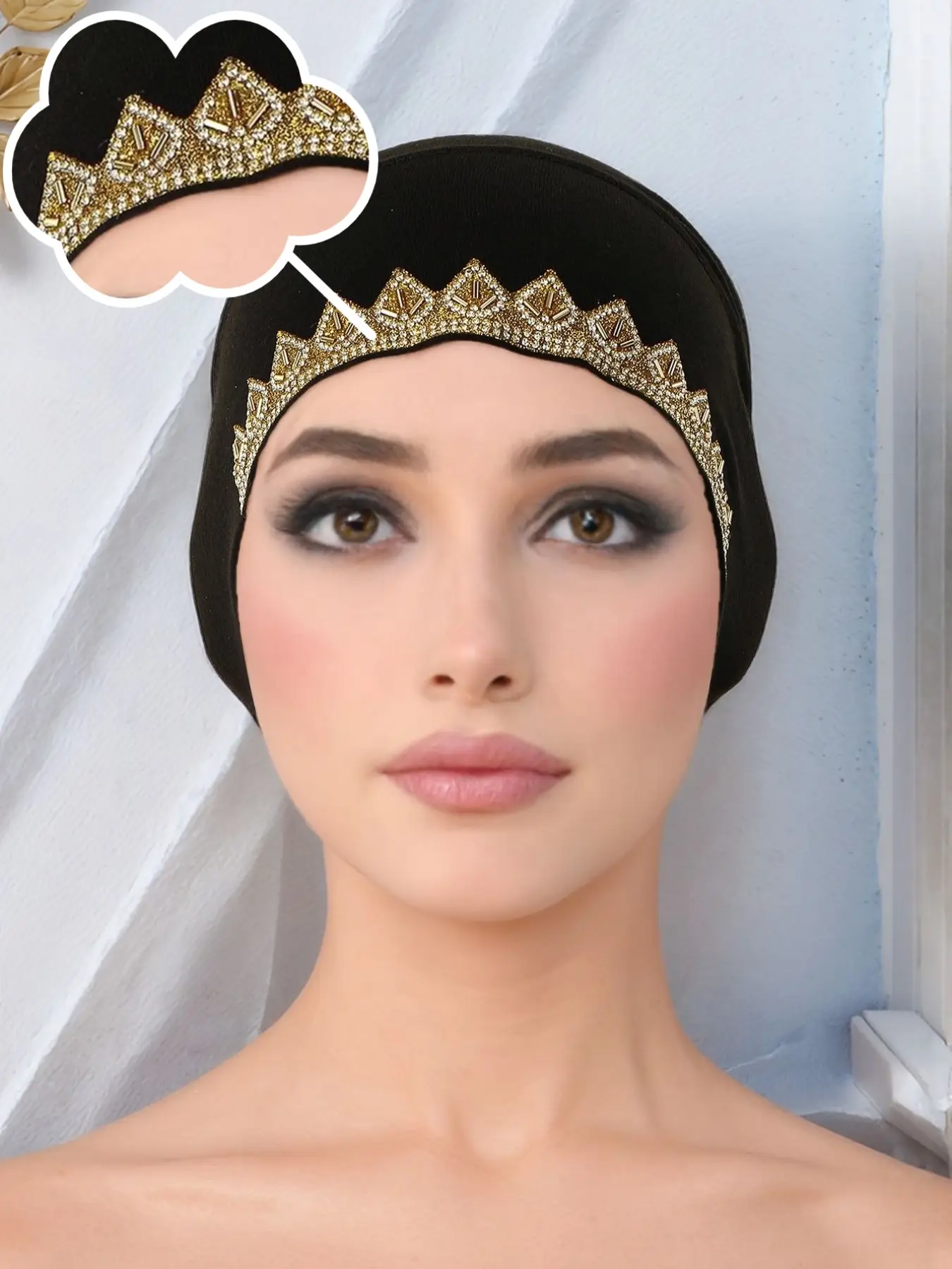 Women's Plain Beanie Hat with Leaf Rhinestones, Fashionable Knitted Chemotherapy Cap, One Piece, Casual Style, All Seasons Wear, Warm Beanie Hat