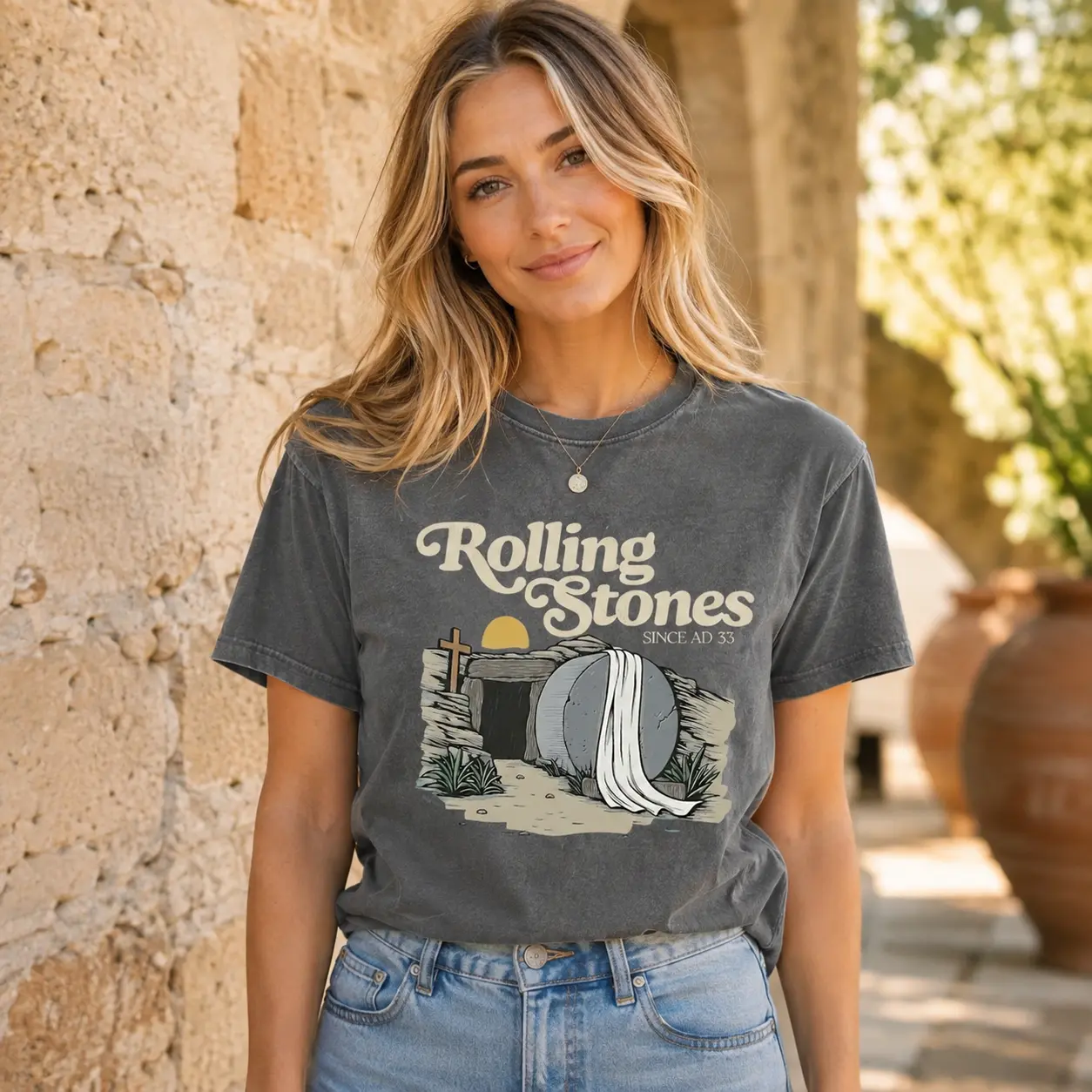 Comfort Colors Rolling Stones T-Shirt, Trendy Easter Clothing, Cotton Crewneck Unisex Pull Over T-Shirt Apparel Casual Everyday
