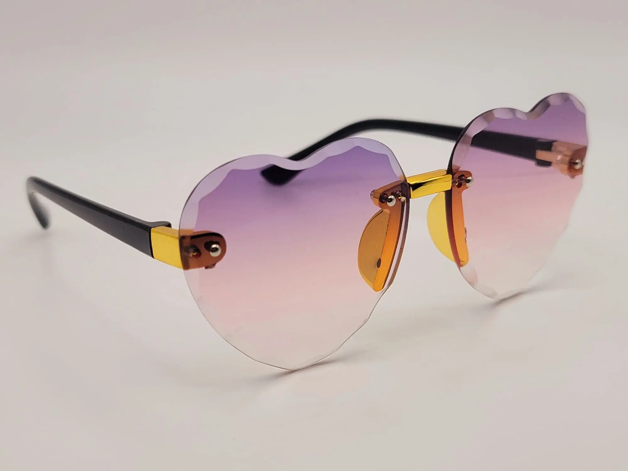 Lb Diamond - Heart Shape Heart Sunglasses Retro Vintage Boho Translucent Sun Glasses