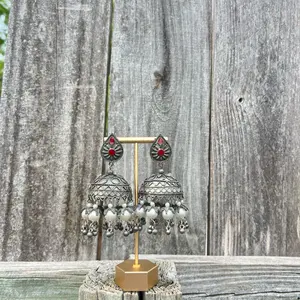 Aura oxidised jhumke