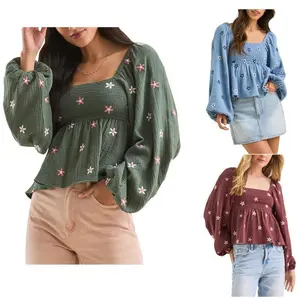 Women’s floral embroidered countryside-style top with a pleated design, high elasticity, casual Hundred Tower aesthetic, suitable for daily wear