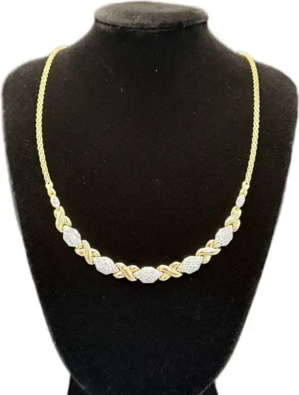 Hermosa gargantilla en oro 10K size 18