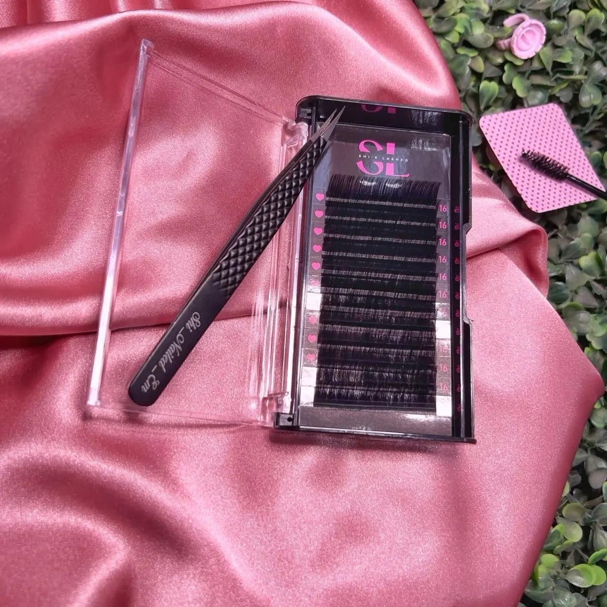 Eyelash Extensions & Supplies