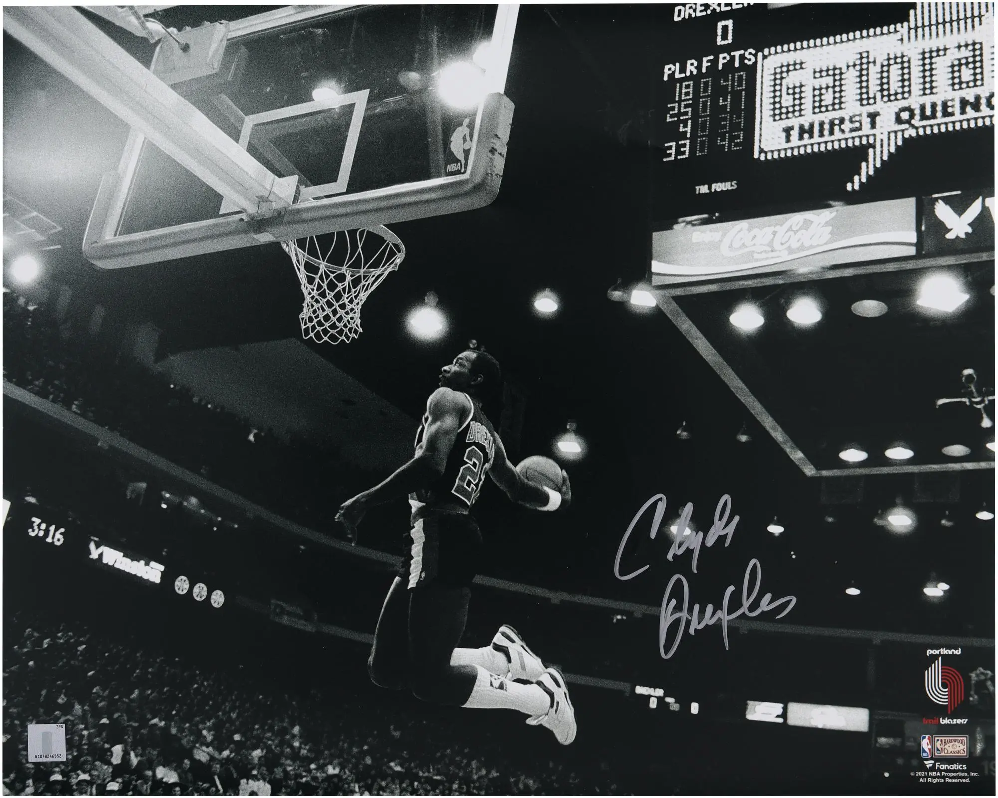 Clyde Drexler Portland Trailblazers Autographed 16" x 20" Black and White Dunk Photograph - Fanatics Authentic Certified