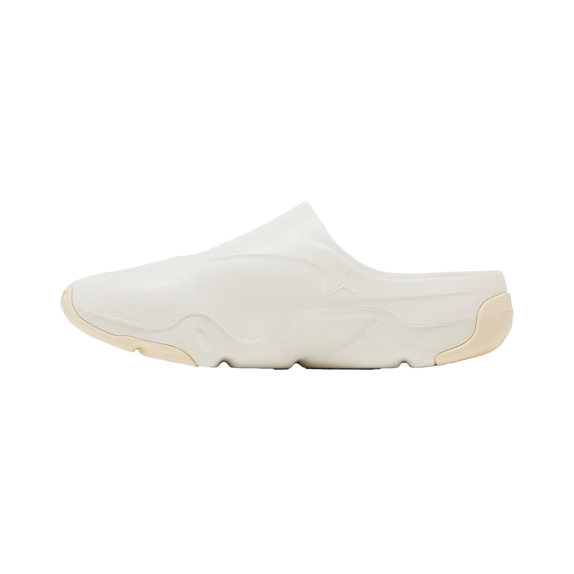 AIR JORDAN ROAM "SAIL COCONUT MILK" FQ0227 100