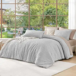 Light Grey Boho Queen Comforter, Lightweight Fluffy Comforter Sets for Queen, 3 Tufted Farmhouse for Seasons (1 Comforter 90x90In, 2 Pillowcases)