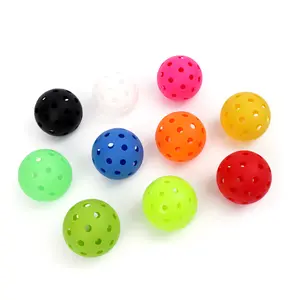 40-Hole Pickleball Ball Hole Ball Pickleball 74mm Rotomolded Injection Molded Glow-in-the-Dark Ball