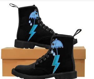 Woman's Canvas Boots