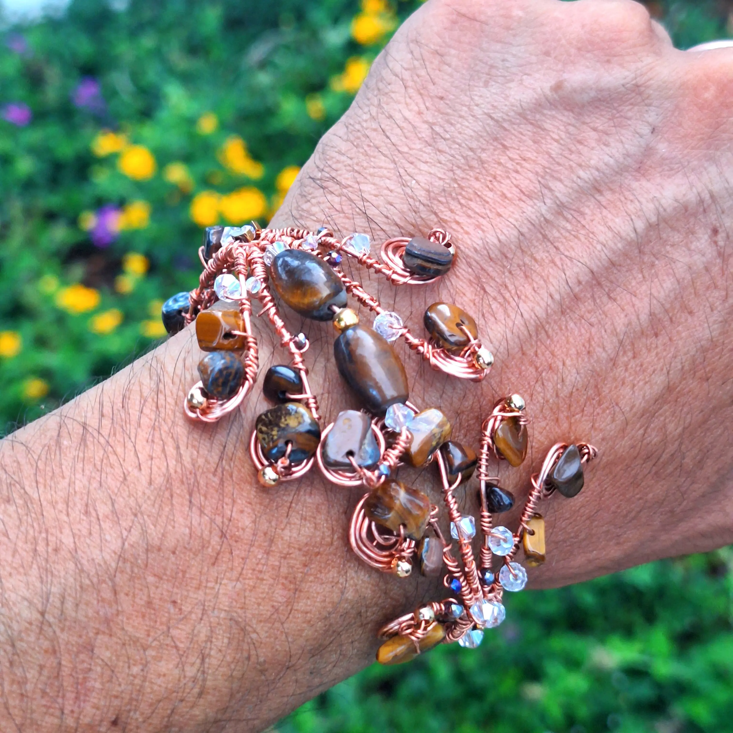 Tigers Eye & Copper Bracelet - Pulsera de Ojo de Tigre y Cobre