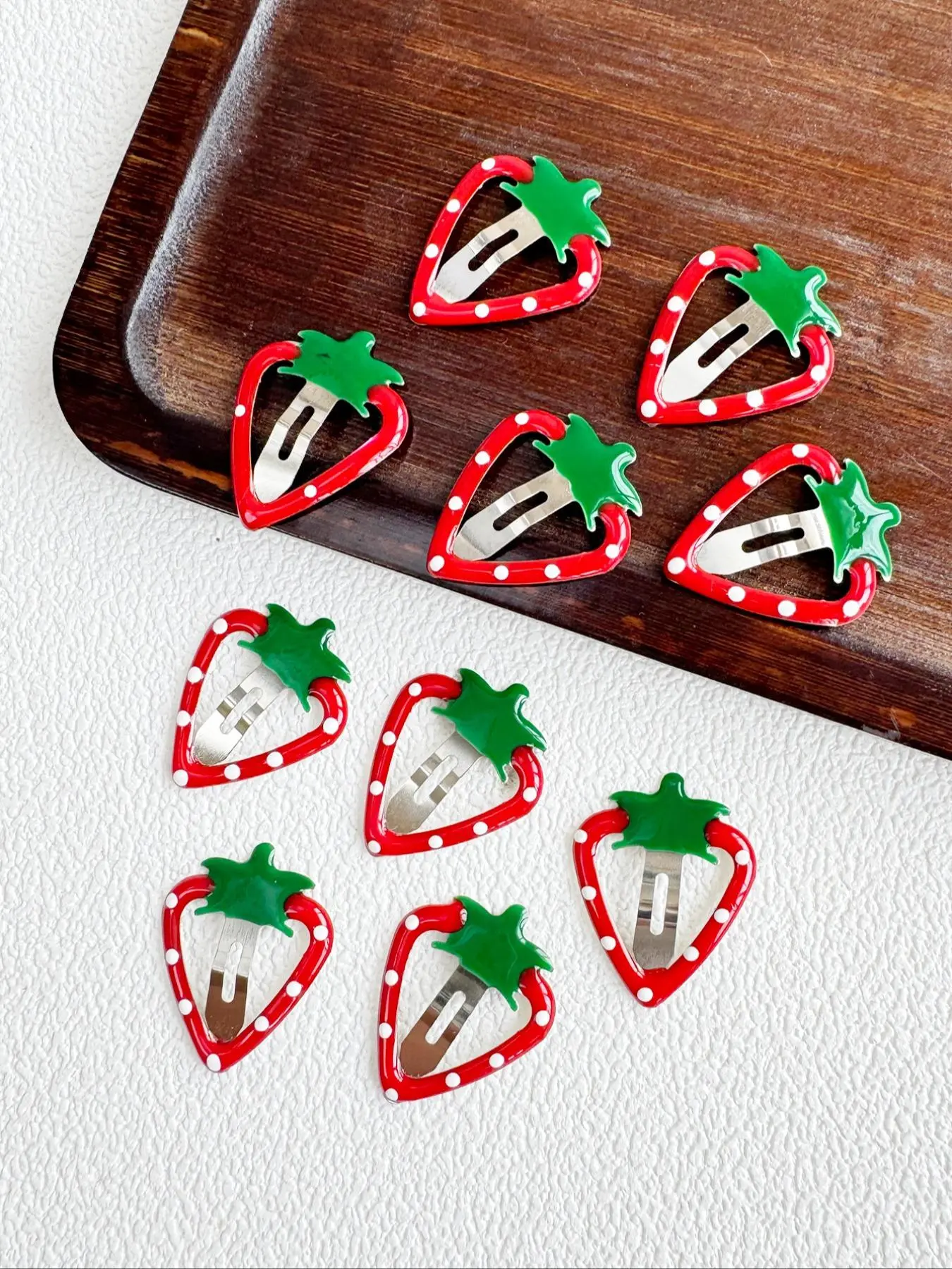 Cute Strawberry Design Alligator Decorative Hair Clips, Super Cute Clips, Simple Plain Color Hair Accessories for Women & Girls, Minimalist Headwear Suitable for Thick Hair, Hair Clip Set