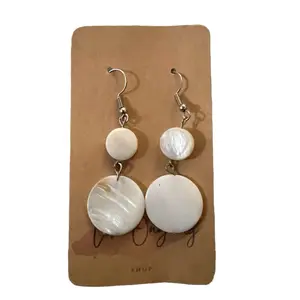 White dangling earrings doublets