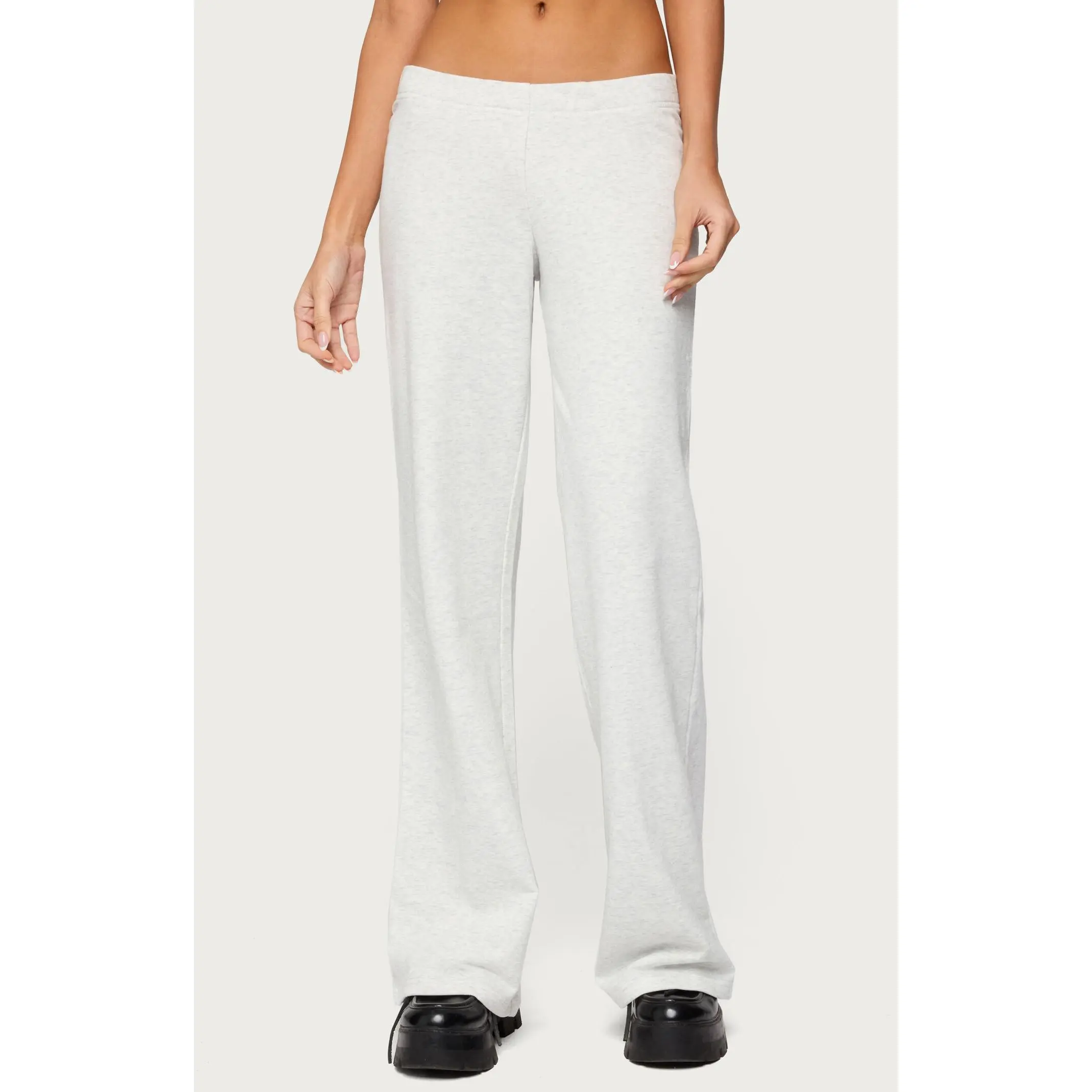 Edikted Women's Briela Star Studded Sweatpants
