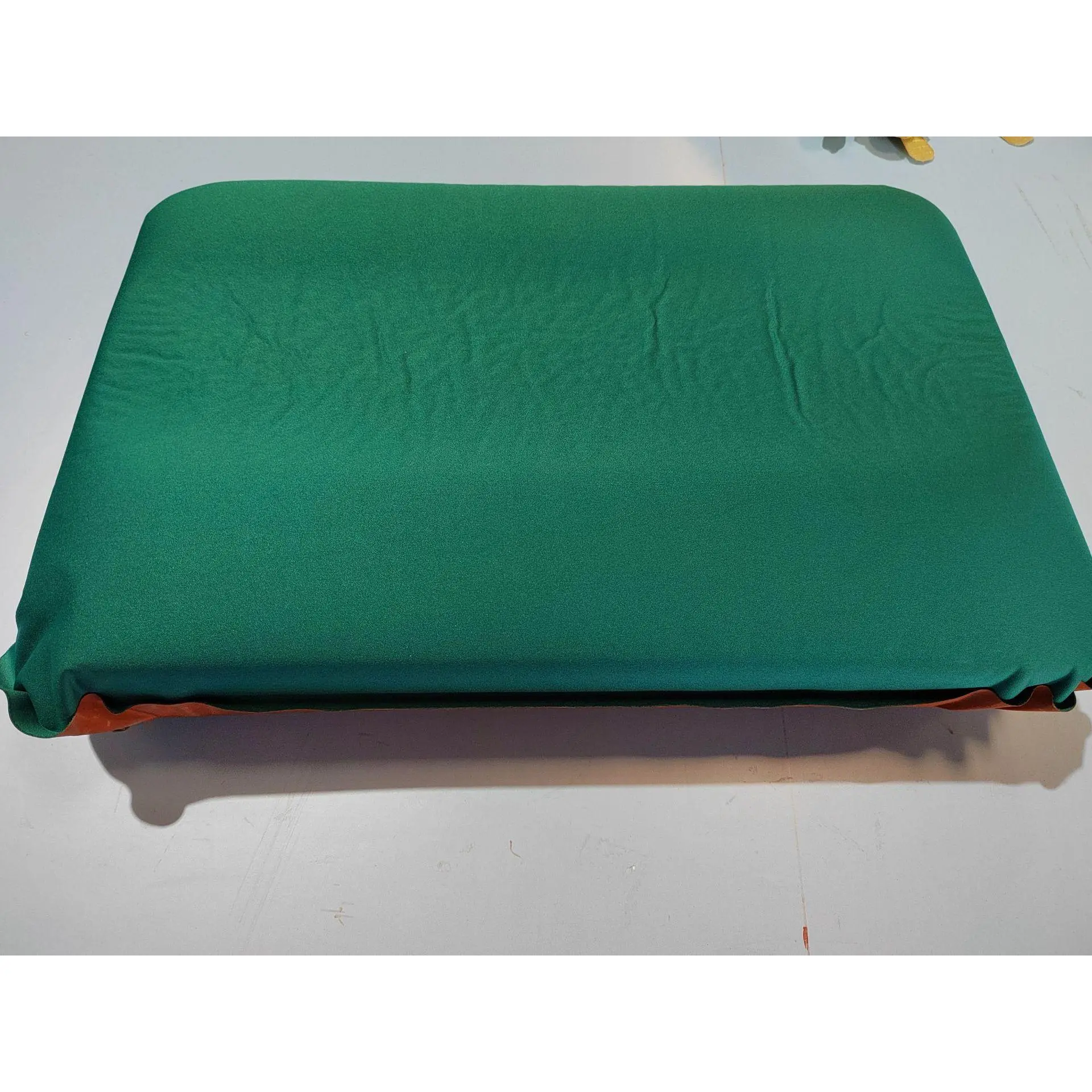 Emerald green (automatically inflated)