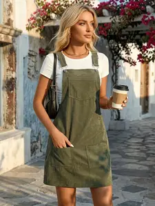 Women's Solid Color Fitted Pocket Adjustable Strap Overalls Dress without Inner Top, Basic Casual Sleeveless Overalls Dress for Daily Wear, Ladies Clothes for All Seasons, Womenswear
