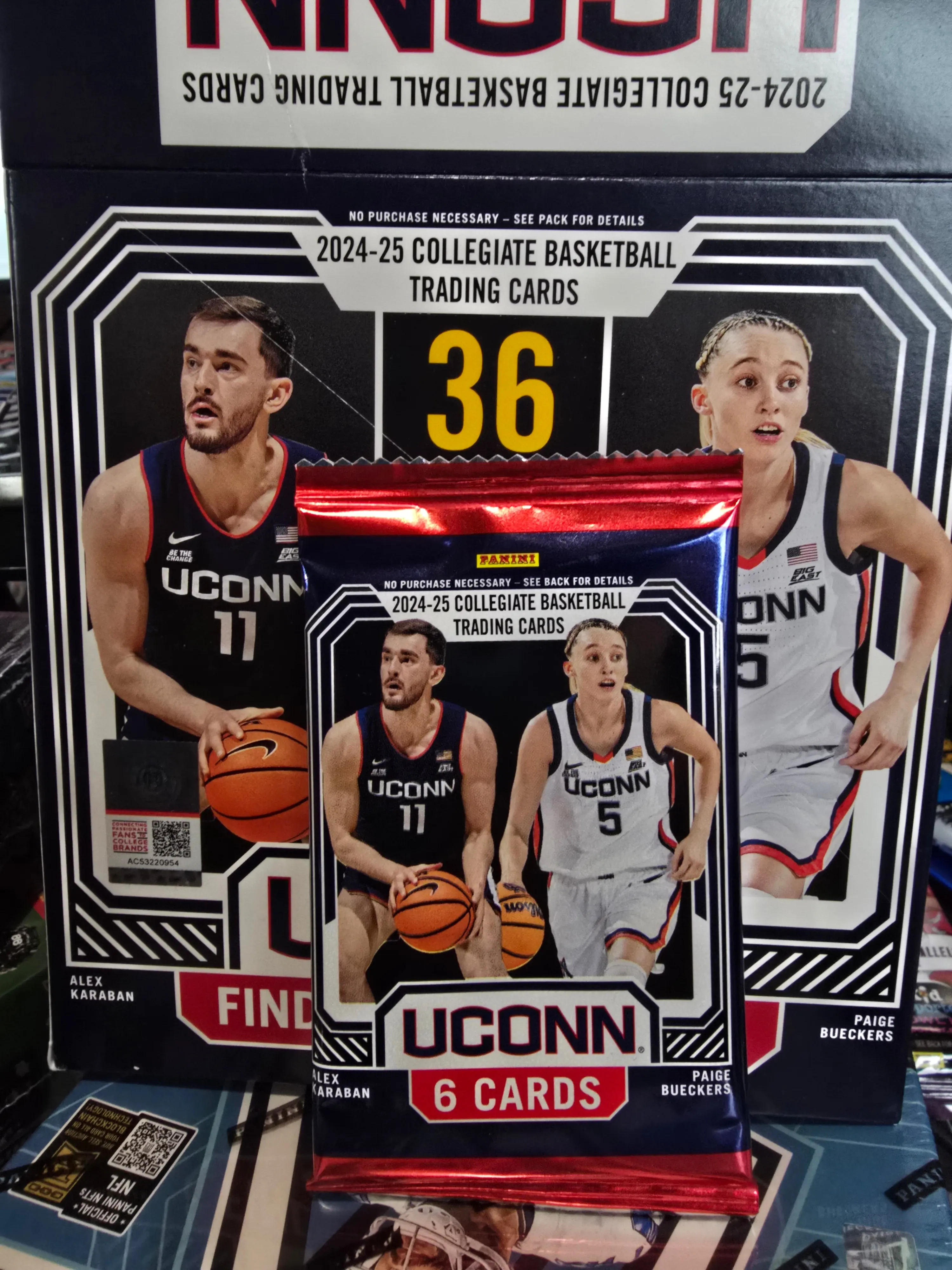UCONN HOBBY PACK Panini Collegiate Basketball WNBA (Paige Bueckers RC?)