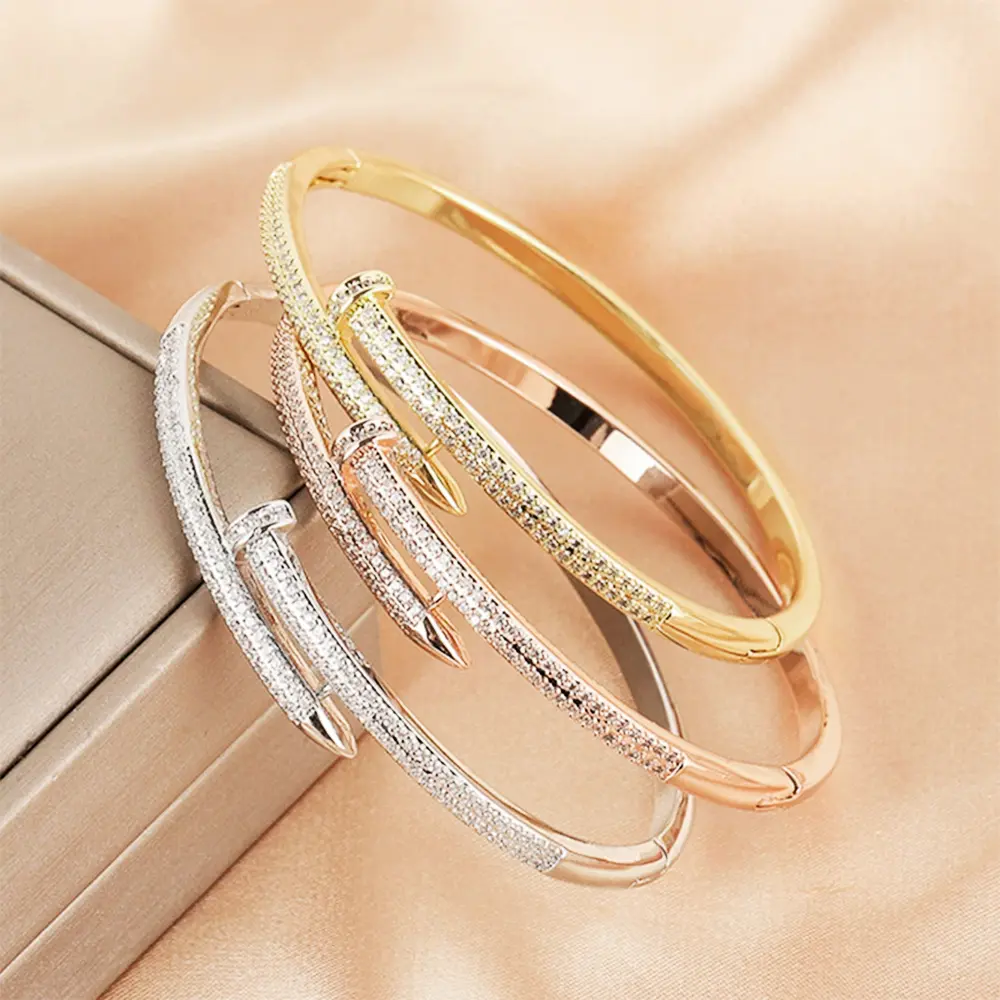 Women's Zircon Screw Nail Bracelets - Trendy Chain Jewelry Bracelets & Bangles, Fashion Costume Accessories for Everyday, Party Gifting