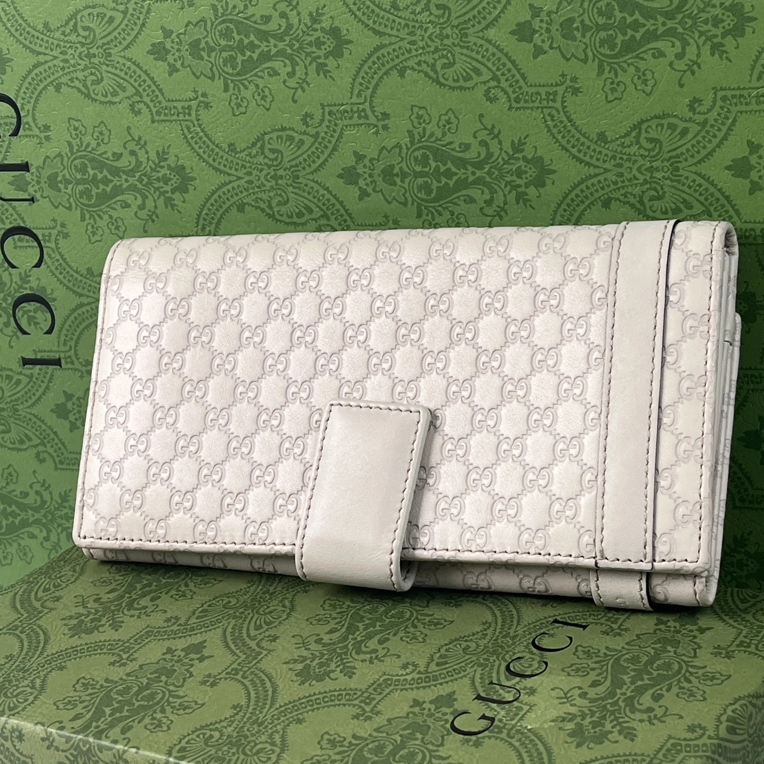 Pre-owned GUCCI Micro Guccissima Leather Flap Continental Long Wallet
