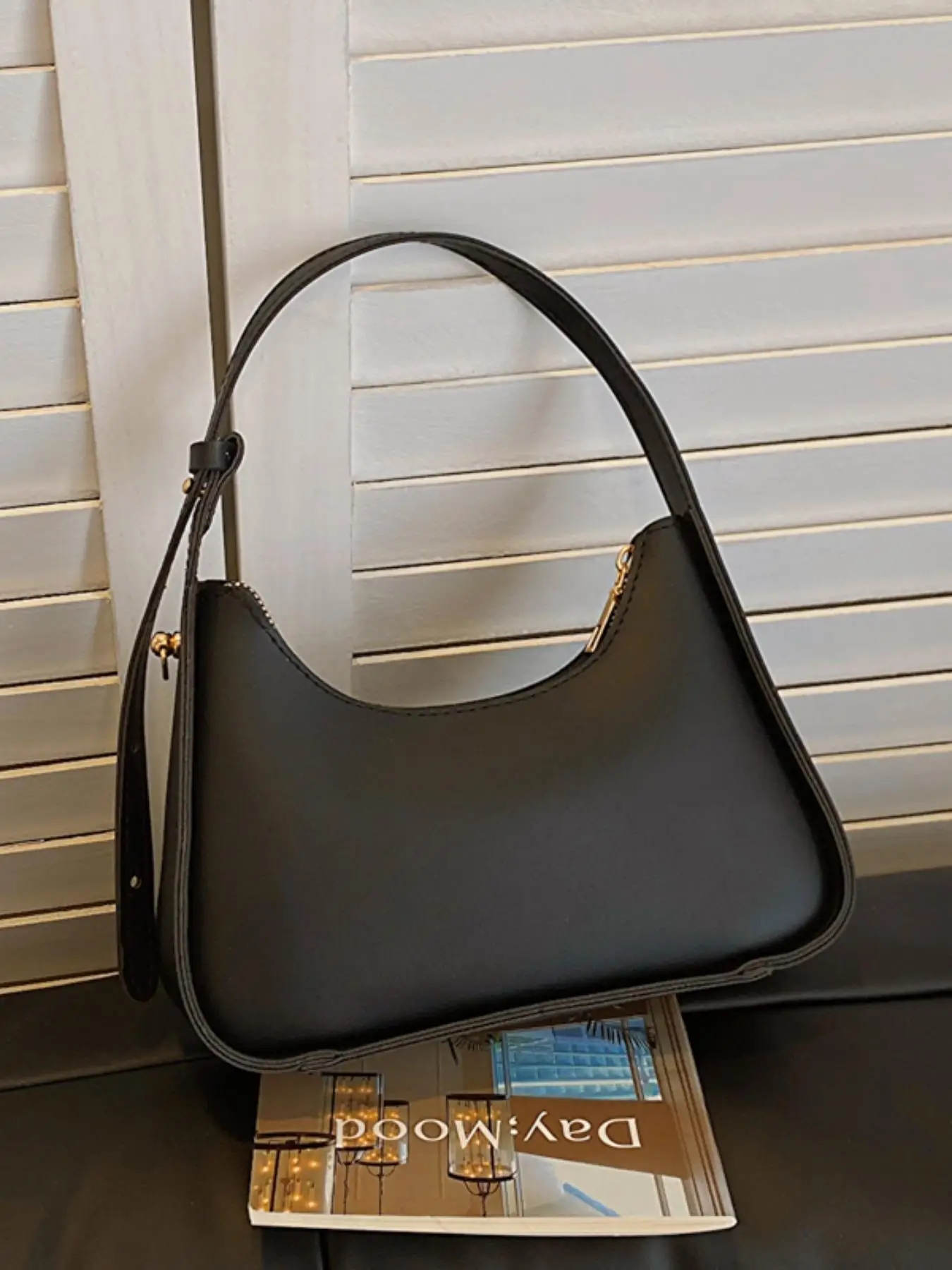 Fashion PU Leather Plain Zipper Simple Shoulder Bag, Casual and Versatile Textured Hand Shoulder Bag, Everyday Bags, Purse Women