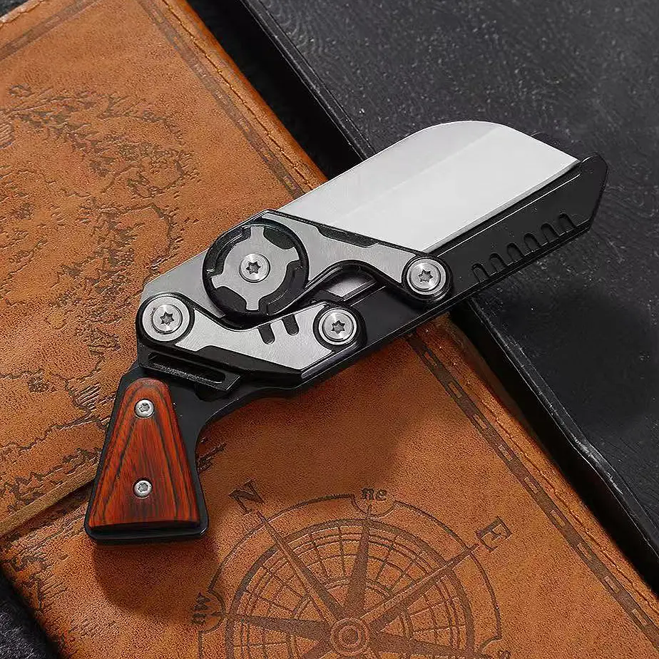 Multi-functional camping knife, high hardness stainless steel chef's knife, ergonomic handle, sharp blade, for cutting fruits, vegetables, meat, very suitable for kitchen, camping and barbecue
