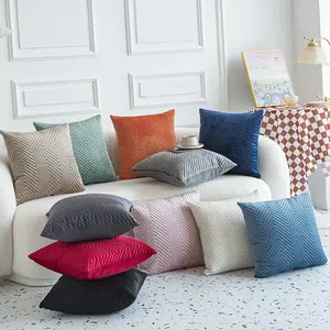 Simple Solid Color Quilted Decorative Pillowcase, Plush Velvet Cushion Cover for Sofa and Bedroom, No Insert Included, Essential Home Accessory, Bedroom Decorative Accessories