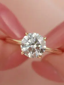 1 PC Simple 3 Carat Four-prong Solitaire Cubic Zirconia Ring for Women Fashion Jewelry for Festival Party Daily Clothing Decor Trendy Exquisite Wedding Engagement Promise Ring Ladies Anniversary Party Birthday Valentine's Day Festival Gift for Girlfriend