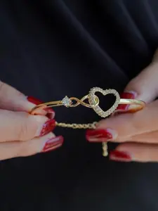Infinite Heart Design Bracelet for Daughter, High-Quality Jewelry for Milestone Celebrations, Elegant Geometric Pattern, All Seasons Wear, Eternal Heart Bracelet