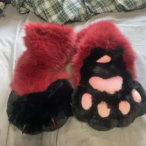 Animal Paw Shoes Furry Boots with Realistic Claws for Adults Cosplay Wolf Cat Fox Dog Fursuit Costume Halloween Party Realistic Animal Feet Paws