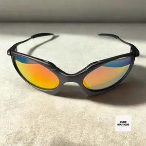 Men’s Fashion Frames – Bold Shield-Style Look with Retro Y2K Streetwear Vibes | Non-Prescription Frame Accessory