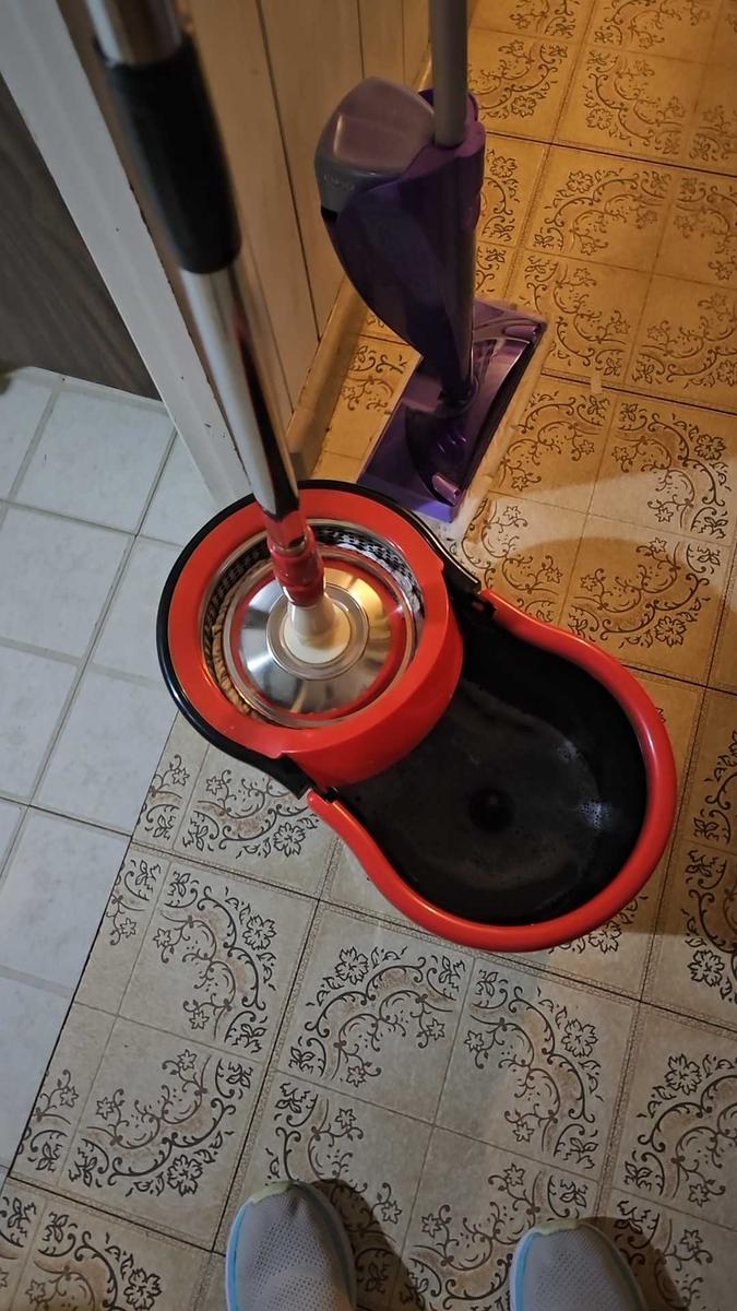 Item: mop bucket set