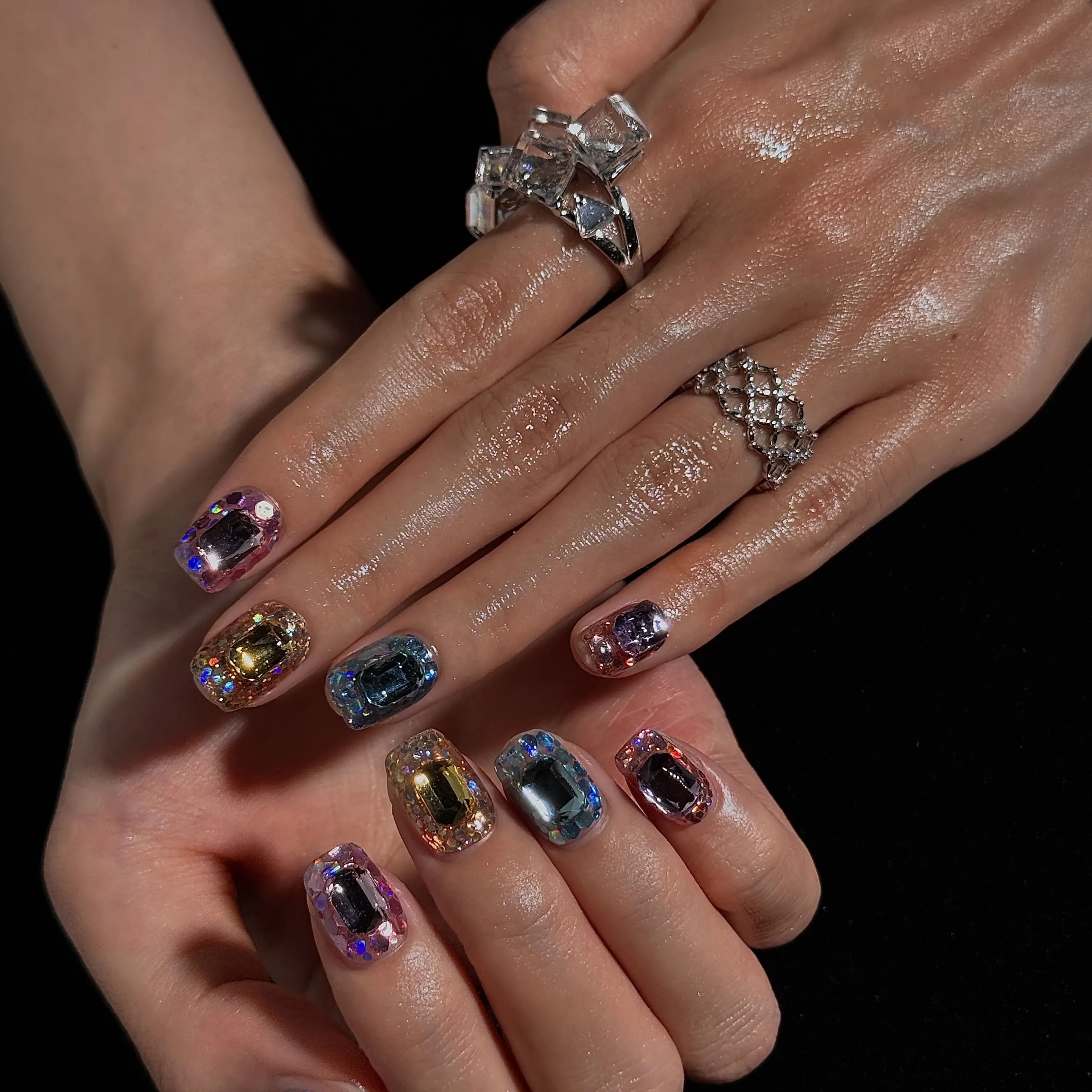 (17AM00#) Handmade Press-On Nails | Reusable, Salon-Quality, Long-Lasting, Glossy Design, Crystal Rhinestone Nude Blue Party Set