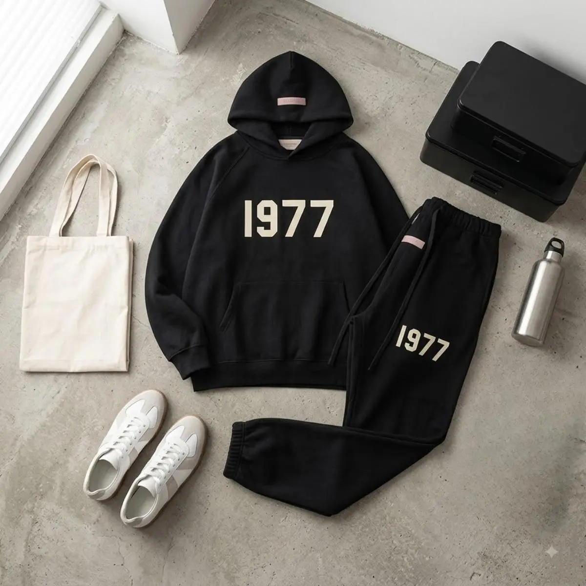 Unisex Hoodie & Jogger Set 1977 – Unisex Matching Tracksuit, Cozy Fleece Sweatshirt & Jogger Pants, Casual Streetwear Loungewear