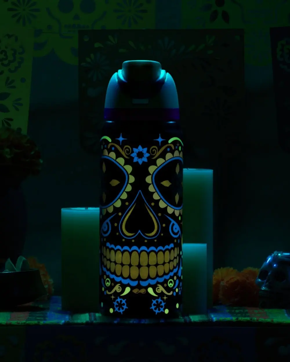 Owala 32oz Insulated Leak-Free Travel Tumbler Vacuum Flask - Portable Water Bottle with Straw, Colorful Sugar Skull Design, Fluorescent Glow-in-the-Dark Details for Kitchen Drinkware Use, Leak-Free Vacuum Flasks, Travel Tumbler Vacuum Flasks