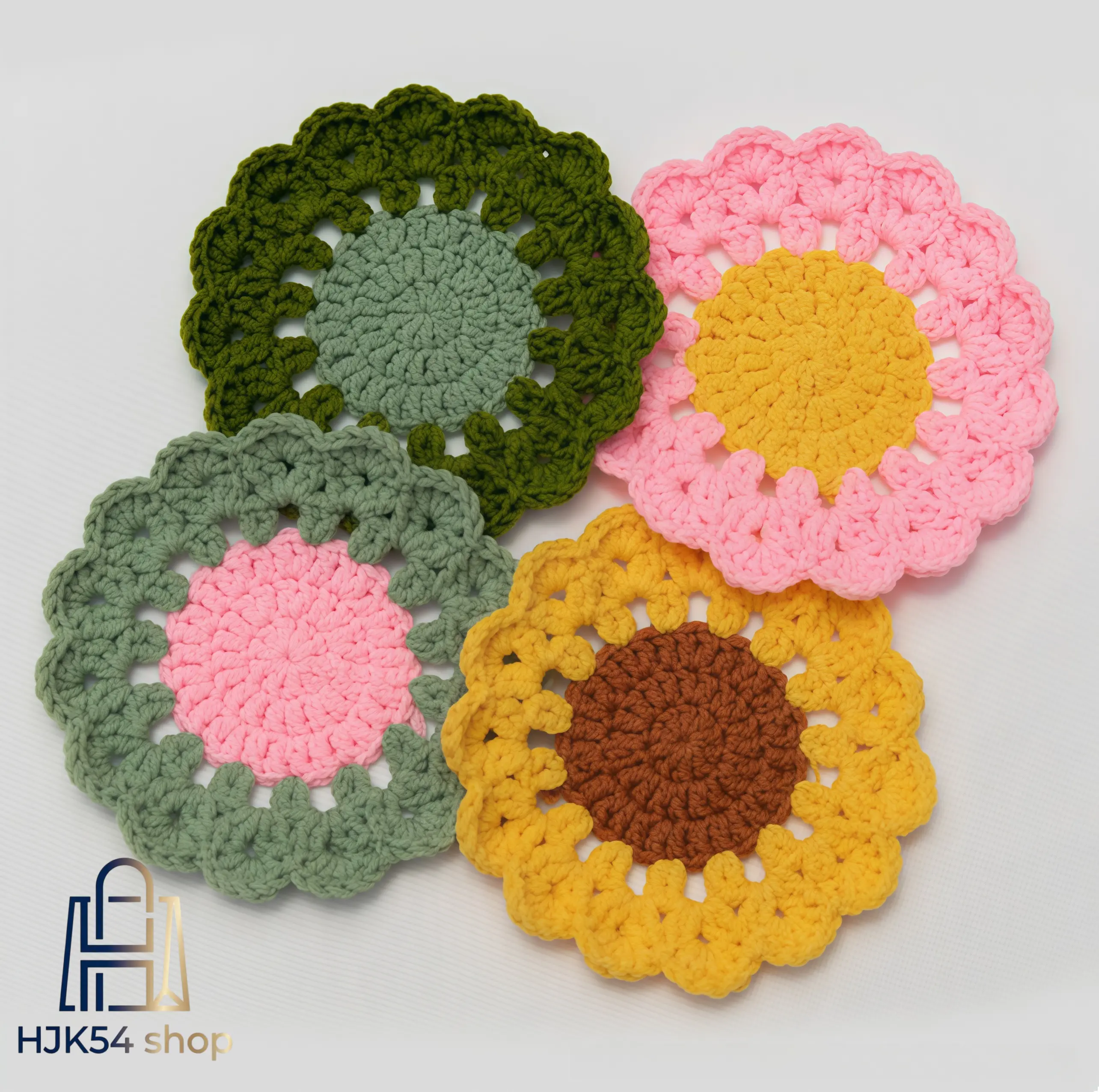 Boho Cottagecore Round Coasters, 4pcs Handmade Floral Crochet Cotton Set with Rustic Scalloped Edge for Coffee, Tea Cups, Tableware