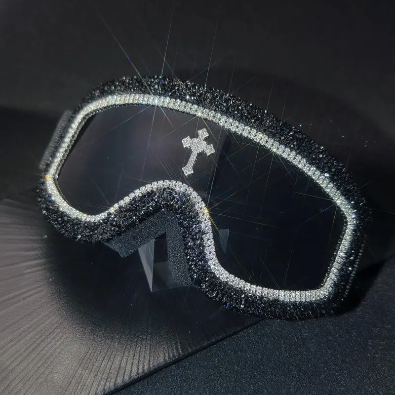 Unisex Rhinestone Criss-Cross Design Sunglasses, PC Frame UV Protection, Fashionable Sporty Streetwear Style, All-Season Wear
