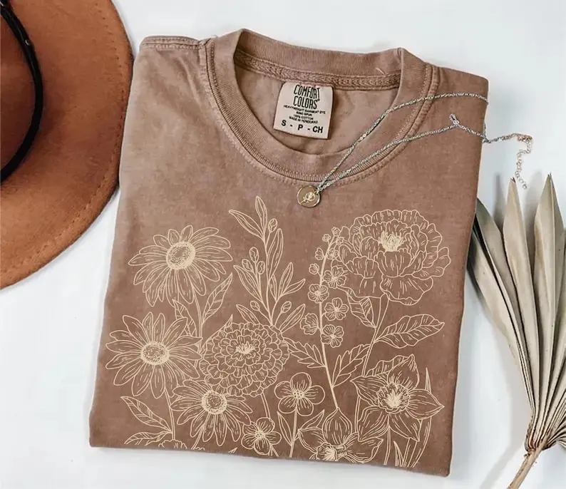 Comfort Colors Vintage Pressed Flowers Shirt, Boho Cottagecore Shirt,Retro Botanical Floral Tee Wildflowers Shirt Gift for Gardener Floral Shirt, Gift Women and Men
