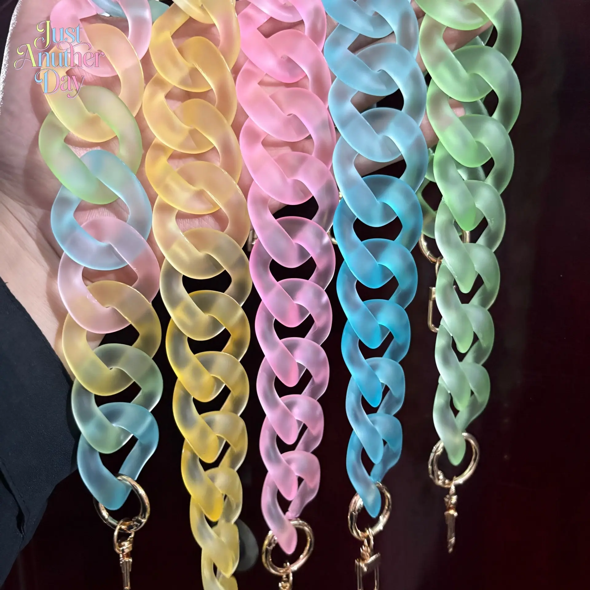 Matte Thick Acrylic Chain Strap, Multi-Use Chunky Rubber-Like Chain for Bags & Phones, Versatile Shoulder Lanyard