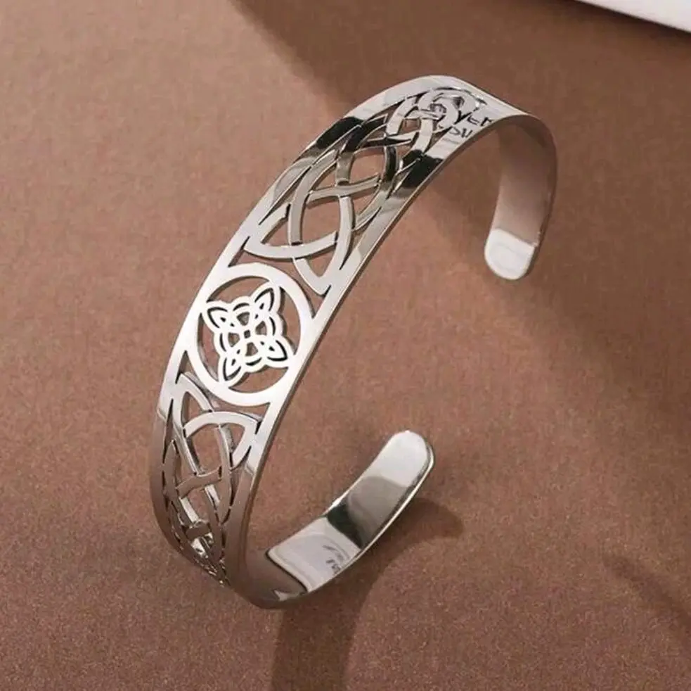 Nudo se bruja bracelet Nudo se bruja bracelet