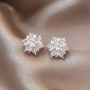 Snow Earrings, Women's New Fashionable Earhole Earrings, Cute, Small and Elegant, High end Earrings, Ideal Women's Holiday Gift
