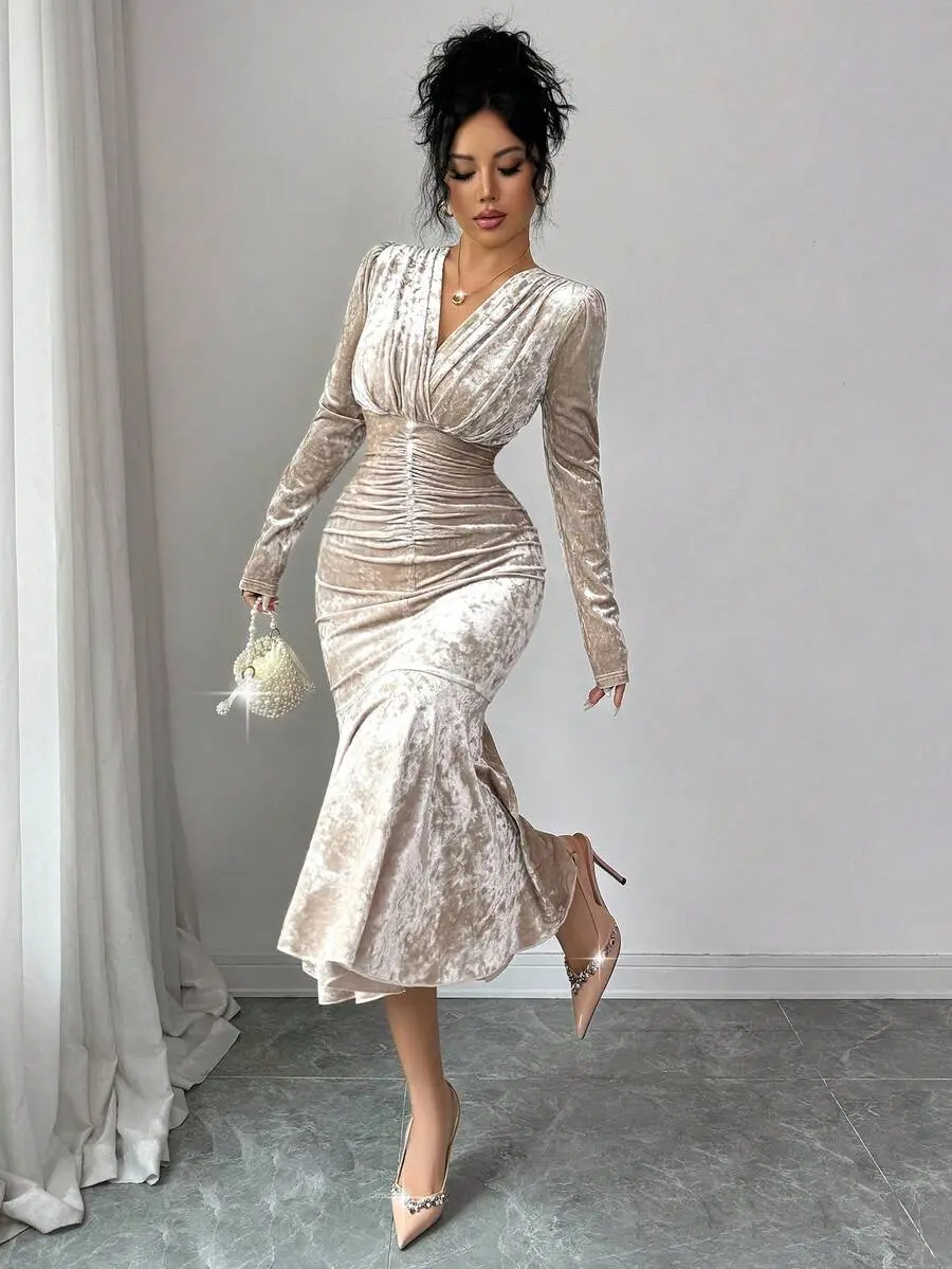 green emerald velvet dress Elegant Floral Twist Hem Midi Dress for Women