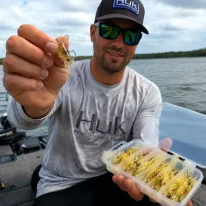Soft Silicone Shrimp Fishing Bait with Lifelike Swimming Action for Bass Trout Redfish Fishing Tackle Set plastic fishing lure