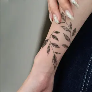 Minimalist lines, leaf tattoos, gradient shadows, long-lasting waterproof, suitable for arms and legs