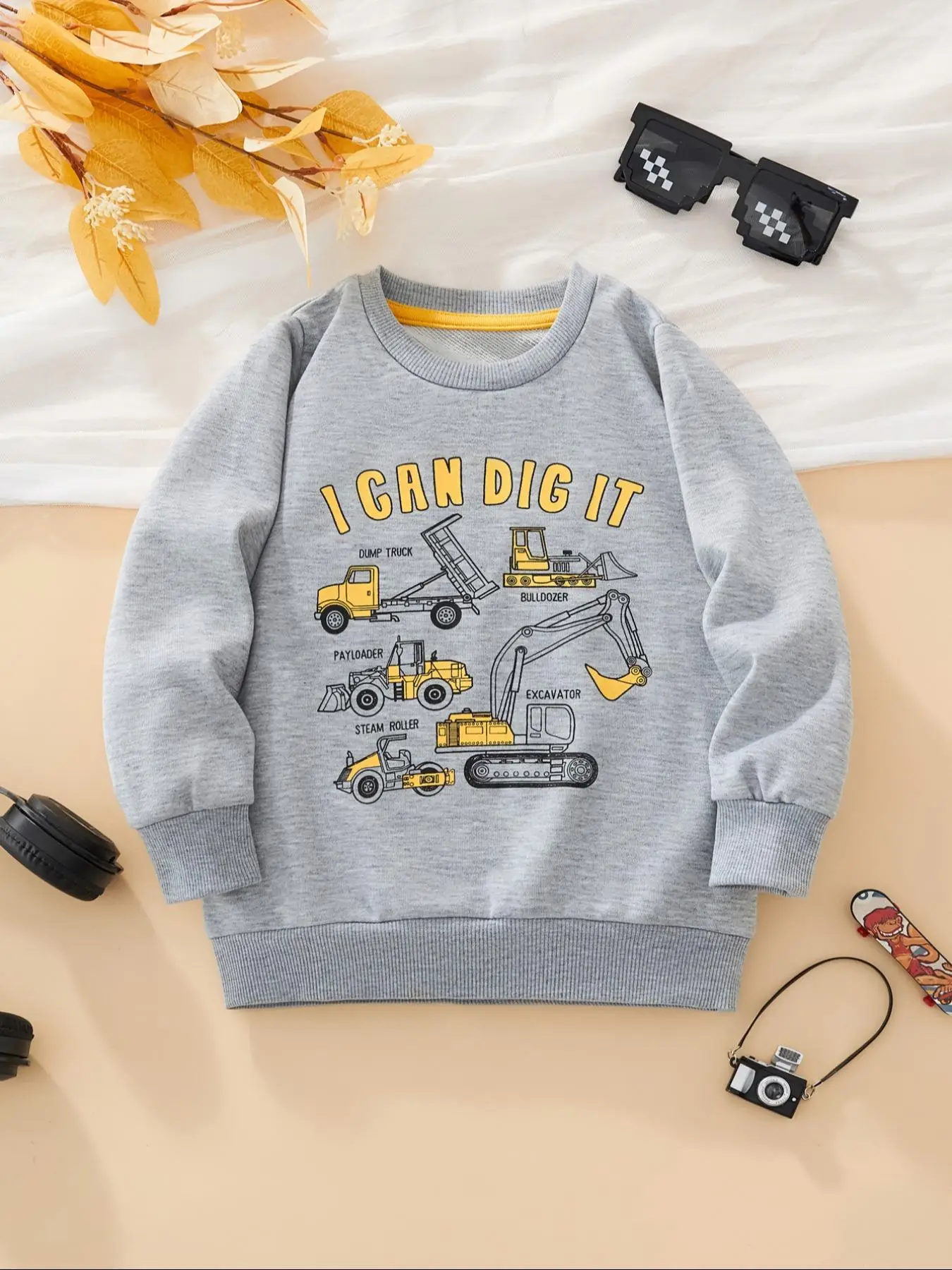 Toddler Boy's Cartoon Trucks & Letter Print Round Neck Sweatshirt, Casual Long Sleeve Pullover for Fall & Winter, Kids Clothes for Daily Wear