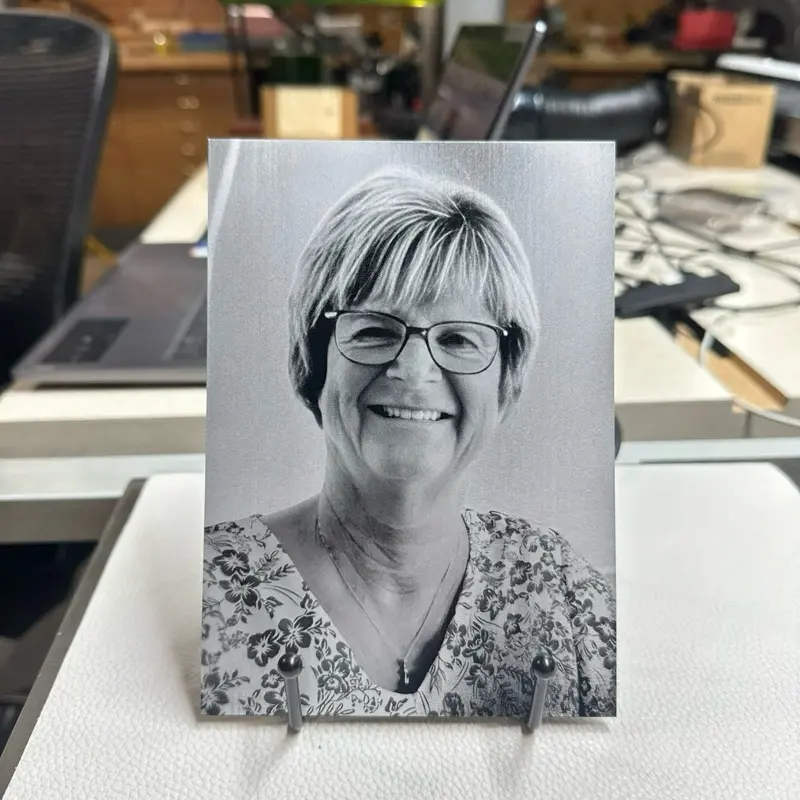 Laser Engraved Metal Photo Frame with Stand - Personalized Memory Frame for Home Decor - Customizable Gift or Keepsake - Elegant Design for Living Space Enhancement