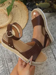 Summer New Large Size High Waterproof Platform Lightweight Casual Wedge Thick Sole Braided Upper Straw Rope Bottom Sandals for Women Casual Espadrille Sandals